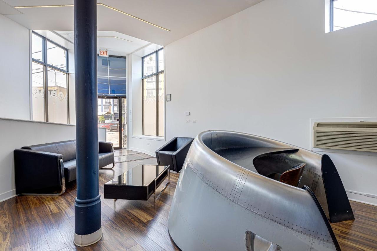 Cabin 105 By 747 Lofts Chicago Buitenkant foto