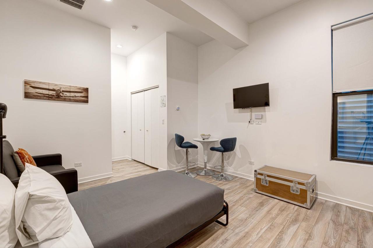 Cabin 105 By 747 Lofts Chicago Buitenkant foto