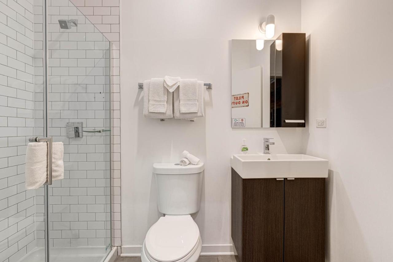 Cabin 105 By 747 Lofts Chicago Buitenkant foto